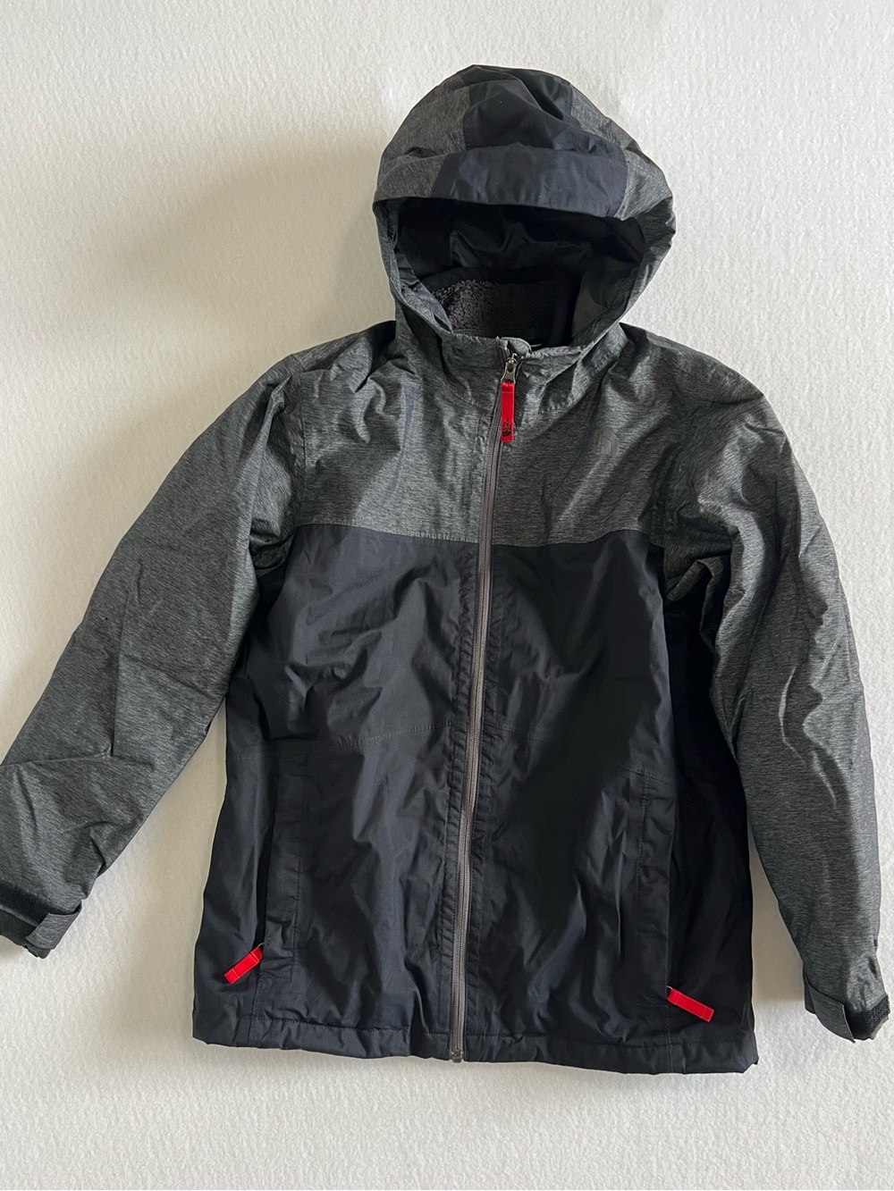 The North Face Boys L 14/16 Gray Black Fleece Lined Hooded Jacket